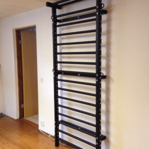 Steel Stall Bars in Black, 7'-6'' High, code 221-Metall